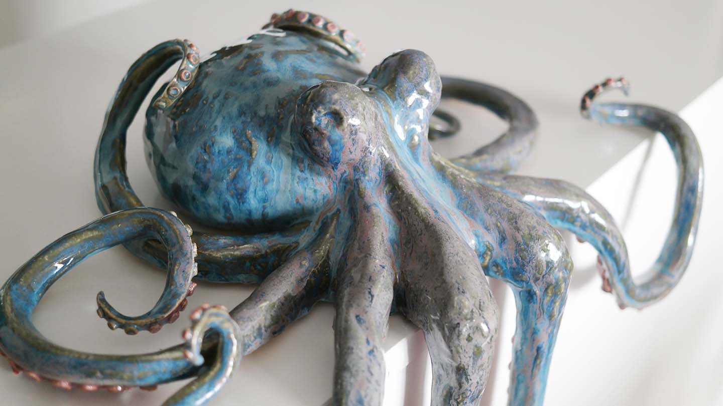 Octopus sculpture glazed Brenda de Groot